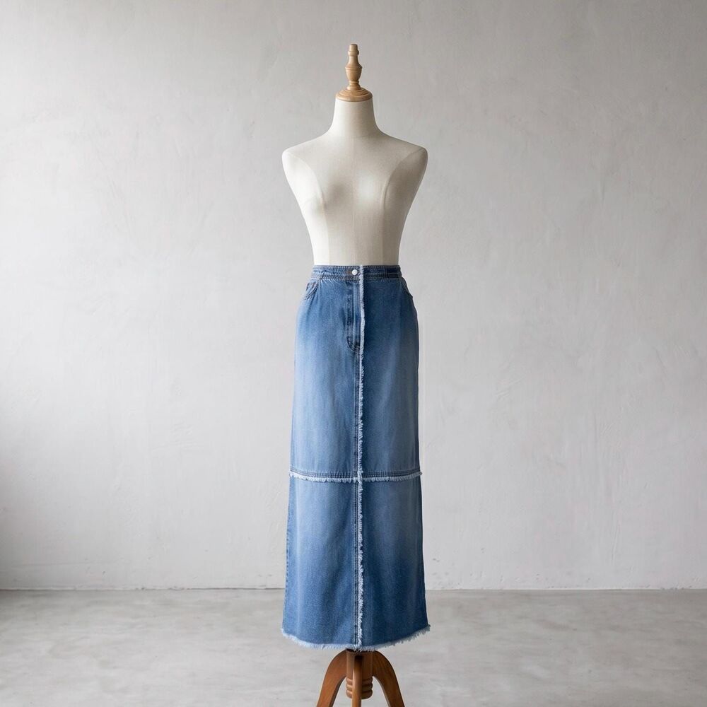 Lauren Jeans Co. c. 1990s Patchwork Denim Maxi Skirt in Faded Indigo | 4